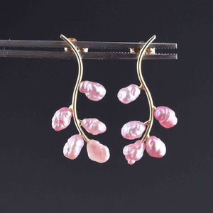 Vintage 14K Gold Pink Baroque Pearl Earrings - Boylerpf